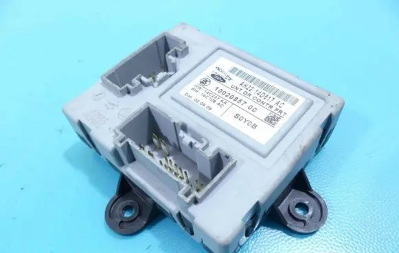 Jaguar XF X250 Central body control module AH22-14D617-AC IMPRK1267658