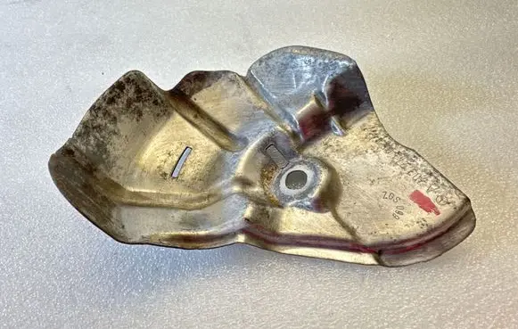 Mercedes-Benz CLK A209 C209 Engine splash shield/under tray A2032410534