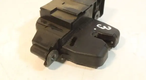 Peugeot Partner Tailgate/trunk/boot lock/catch/latch 9660403980
