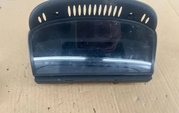 BMW 5 E60 E61 Screen/display/small screen 9145104 611260002036 A2C53282095