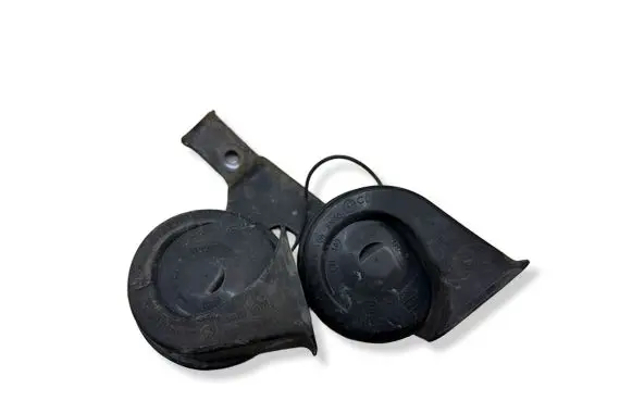 Peugeot 3008 I Horn signal 9657476680