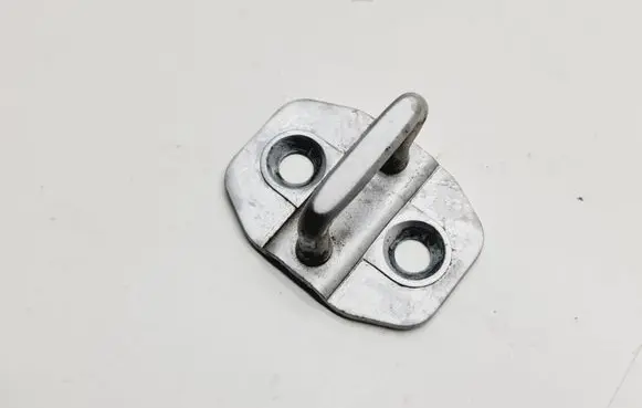 Mercedes-Benz B W246 W242 Front door lock loop/hook striker 11000049B