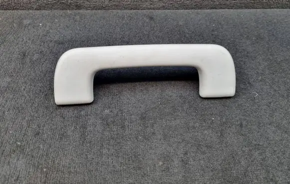 Audi A4 S4 B8 8K Front interior roof grab handle 8K0857607B 8R0857607H 8R0857607HZ62
