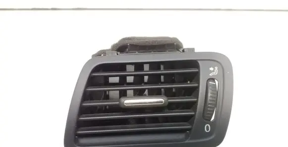 Volkswagen PASSAT B6 Dashboard side air vent grill/cover trim 3C1819701E 05703001