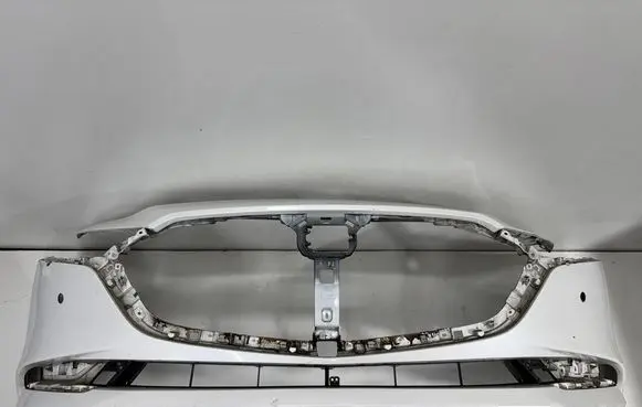 Mazda 3 Front bumper BCKA50031