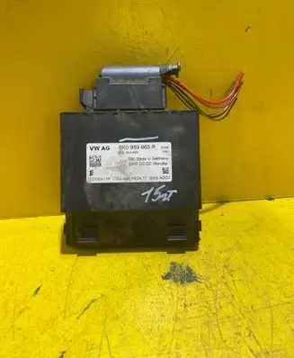 Skoda Fabia Mk2 (5J) Voltage converter/converter module 8K0959663R