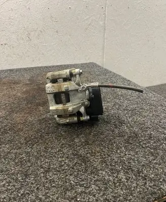Rear brake caliper