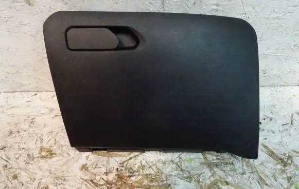 Fiat Tipo Glove box