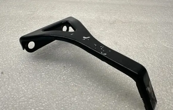 Audi A4 S4 B6 8E 8H Rocker cam cover 06B103675