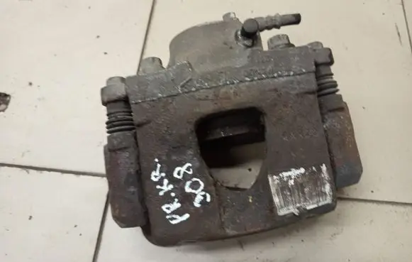 Peugeot 308 Front brake caliper