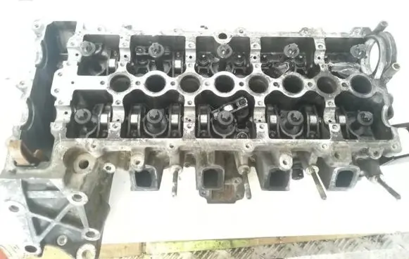Engine head
