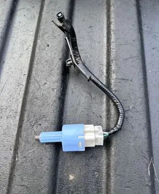 Brake pedal sensor switch