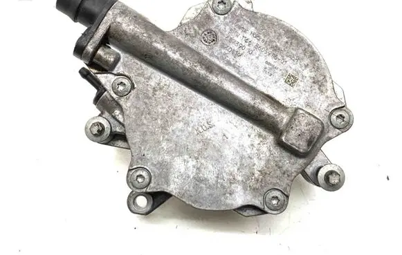 BMW 7 F01 F02 F03 F04 Vacuum pump 8605976 687390