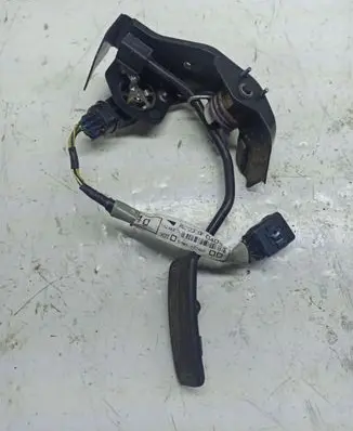 Toyota Corolla Verso AR10 Accelerator throttle pedal