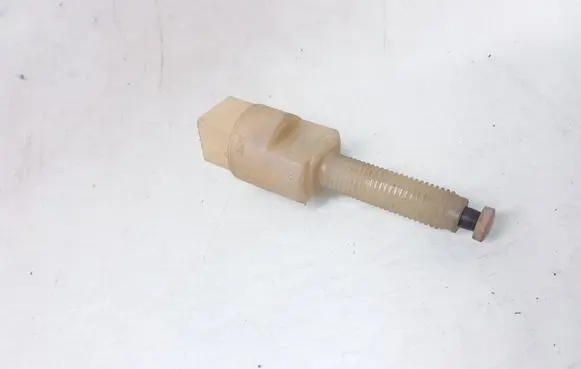 Audi A4 S4 B5 8D Brake pedal sensor switch 4A0945515A