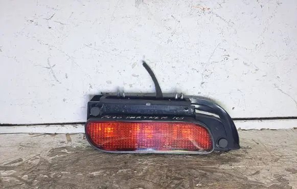 Peugeot Partner Third/center stoplight 7R02569 450211