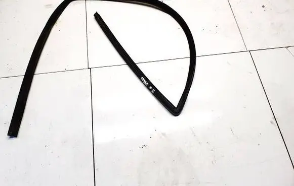 Mercedes-Benz E W211 Rubber seal front coupe door 