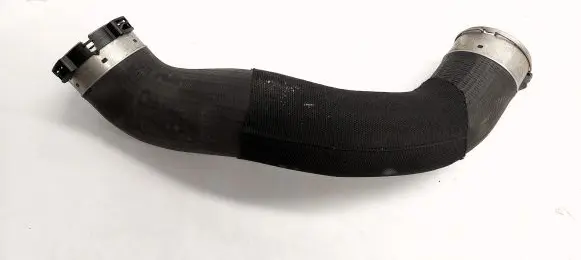 BMW 2 F46 Intercooler hose/pipe