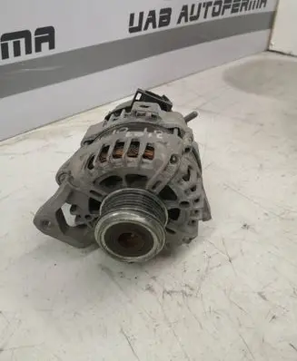 Hyundai i10 Generator/alternator 3730004835 2719002 135V90A