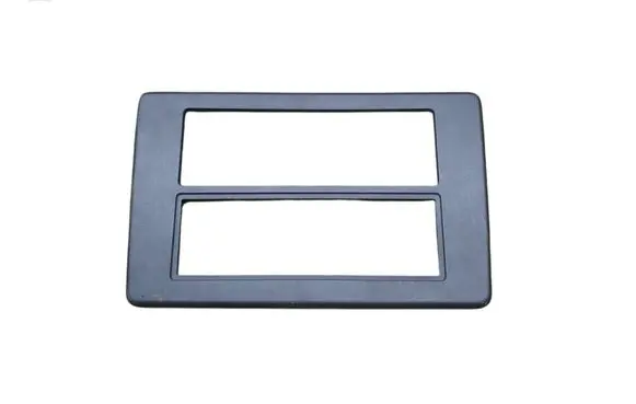 Renault Master III Radio/GPS head unit trim 682602550R 00233103
