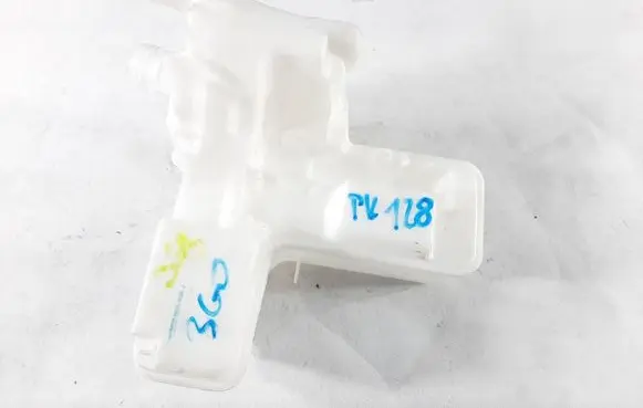 Volkswagen Arteon Windshield washer fluid reservoir/tank 3G8955453J