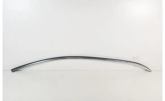 Mercedes-Benz R W251 Other front door trim element A2516909280