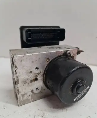 Volvo V70 ABS Pump 30793445 00401396E0 10092504153