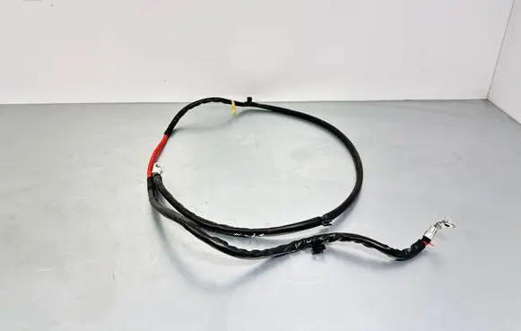 Mercedes-Benz S W222 Positive cable (battery) 