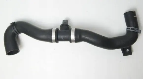 Volkswagen Touareg II Radiator set 7P6121051B