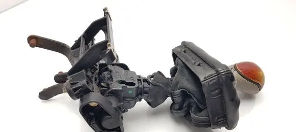 Mercedes-Benz C W202 Gear shifter/selector 1242601394