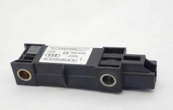 Audi A8 S8 D2 4D Airbag deployment crash/impact sensor 4D0959643C 090499