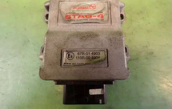 Audi A6 S6 C5 4B LP gas control unit module 67R-014903