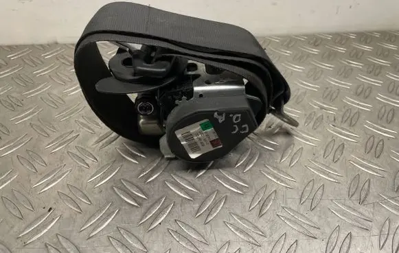 Volkswagen PASSAT CC Front seatbelt 3C1857706M