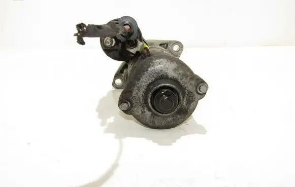 Volkswagen PASSAT CC Starter motor 02e911023q