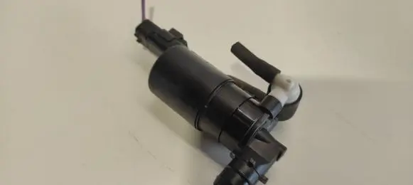 Citroen C5 Windscreen/windshield washer pump 8200031805