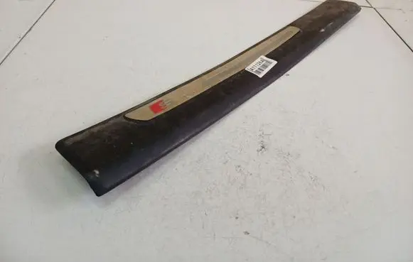 Audi A6 S6 C6 4F Front sill trim cover 