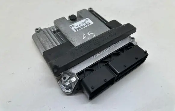 Audi A5 Sportback 8TA Engine control unit/module 8K2907115Q