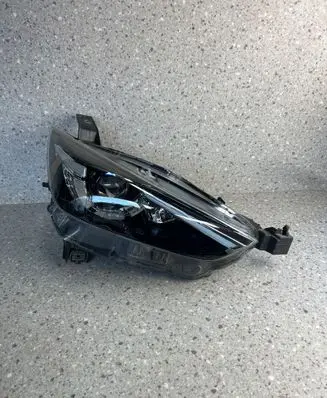 Mazda CX-3 Headlight/headlamp D10E51030