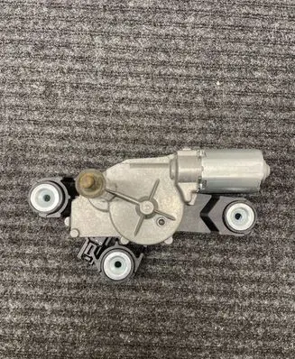 Volvo V50 Rear window wiper motor 31218473 0390201875 3M51R17K441AF