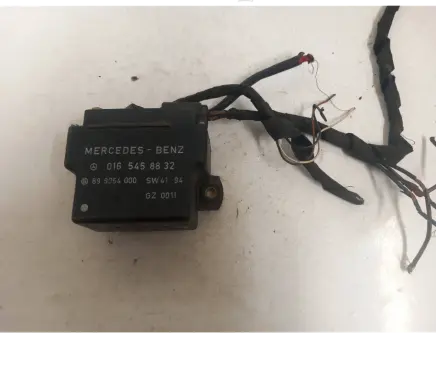 Mercedes-Benz E W210 Other control units/modules 0165458832 899054000