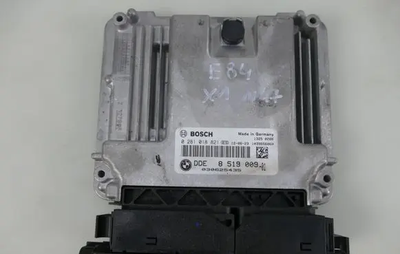 BMW X1 E84 Engine control unit/module 8519009