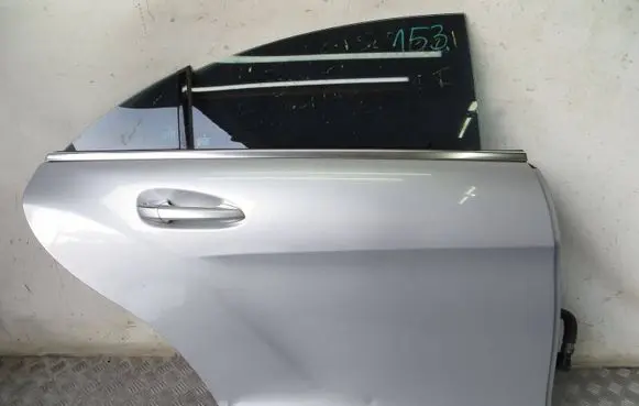 Mercedes-Benz CLS C218 AMG Rear door