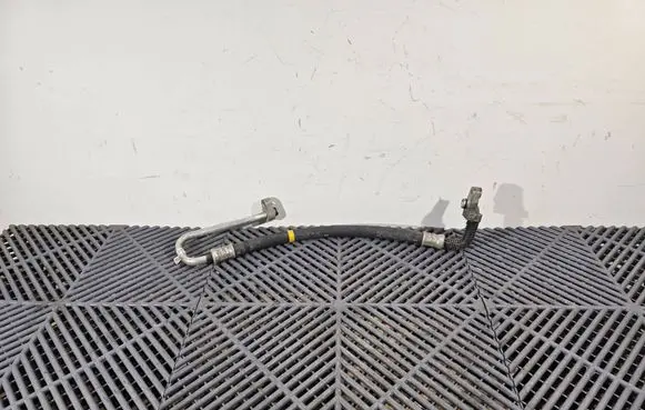 Toyota Prius (XW30) Air conditioning (A/C) pipe/hose TT11HP