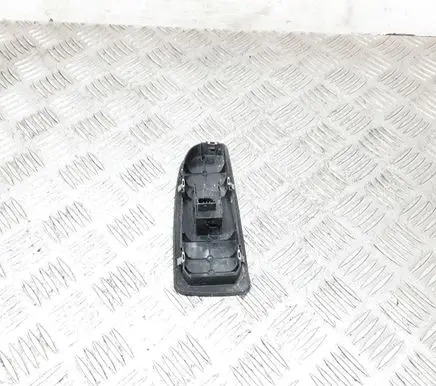 BMW 1 E81 E87 Electric window control switch 6935534 15979800 6951996AI