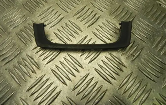 Radio/GPS head unit trim