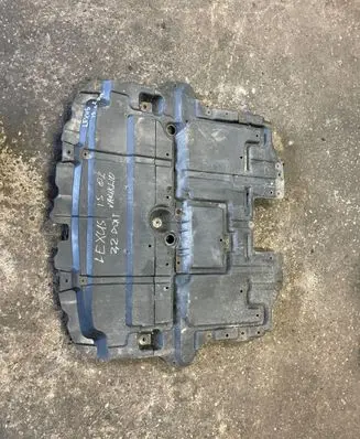 Lexus IS 220D-250-350 Engine splash shield/under tray 5144753010