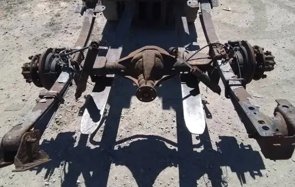 Renault Master III Rear axle beam with reductor 