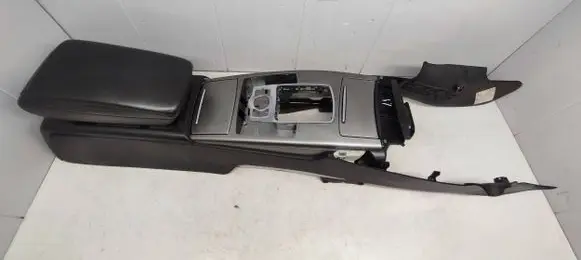 Audi A6 S6 C6 4F Center console