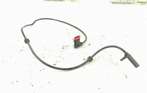 Mercedes-Benz C W204 ABS rear brake sensor 2045400317 A2045400317