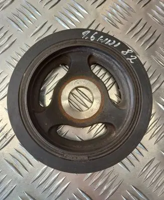 Citroen C4 I Picasso Crankshaft pulley 9654961080
